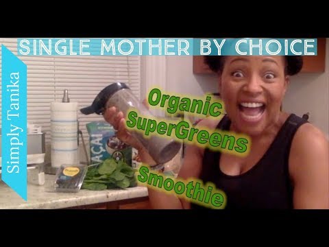 Green Organic Superfood Smoothie Video