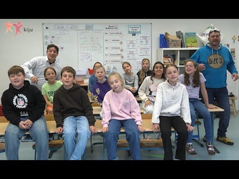 5202 Stadtgeflüster - Der Kiju Song! "Mir helfe statt zu redde"