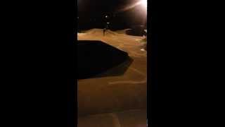 preview picture of video 'Browns plains Skate park Double whip out'