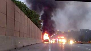 preview picture of video 'BIG Truck Fire on North Interstate 71 in Blue Ash OH Lots Of Black Smoke'