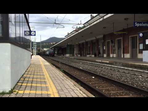 E405.011 + E656.087 + carri chiusi serie H [MRS FOLIGNO - VILLA S.G.BOLANO]