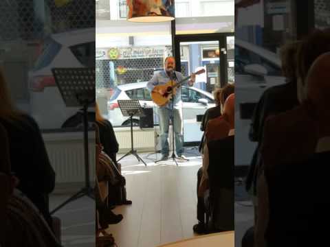 Paul Field in Thyade