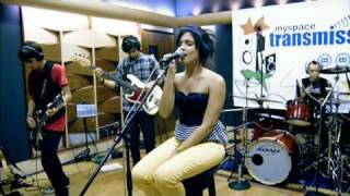 Jullie - Despertar (Ao Vivo - MySpace)