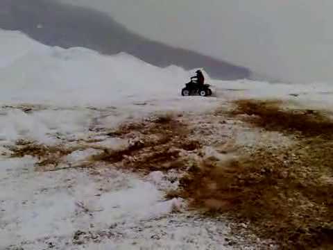 121.DEČKI  ŽUTNICE - Miksanje snijega