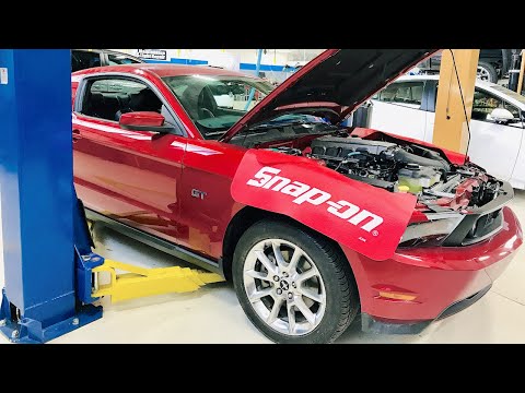 Ford Mustang Auto Trans Fluid Level Check -  No Dipstick