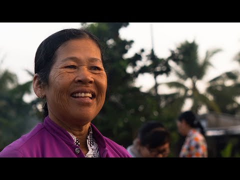 Life on the MEKONG DELTA (Amazing water communities)