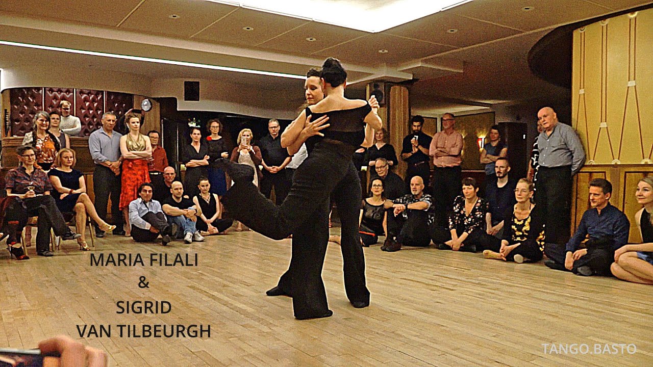 Video thumbnail for Maria Filali & Sigrid Van Tilbeurgh - 1-3 - 2021.12.03