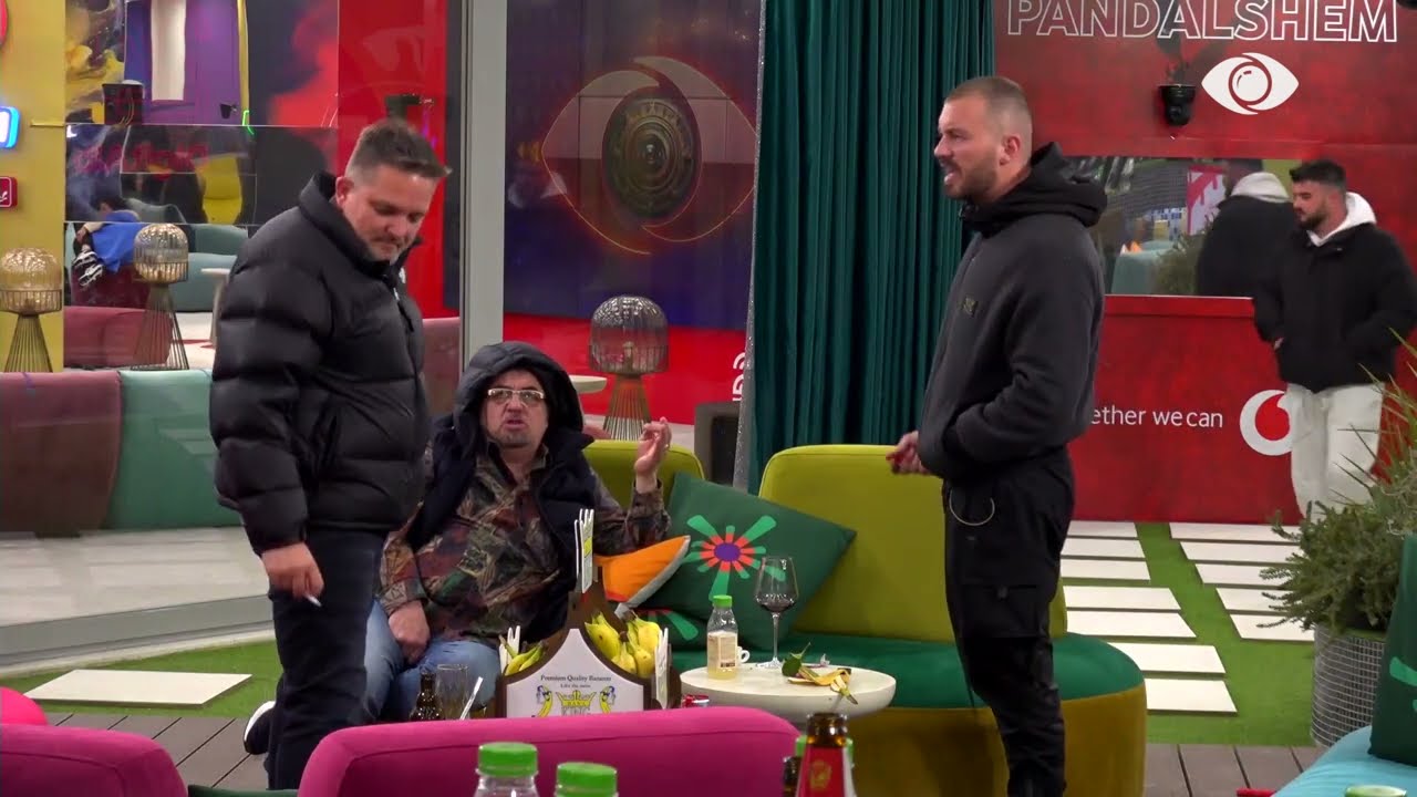 “I thashë Rikes që shahesh dhe përqafohesh…”/ Romeo-Julit: Ç’punë ke ti që futesh?