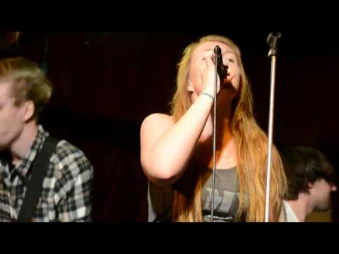 Almost Good - Almost Good - Alert (live)