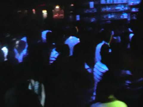 pongo love en o farrell wiki wiki 7 deejay pi