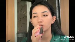 Download lagu story wa tik tok cewek cantik jago main vapor mp3