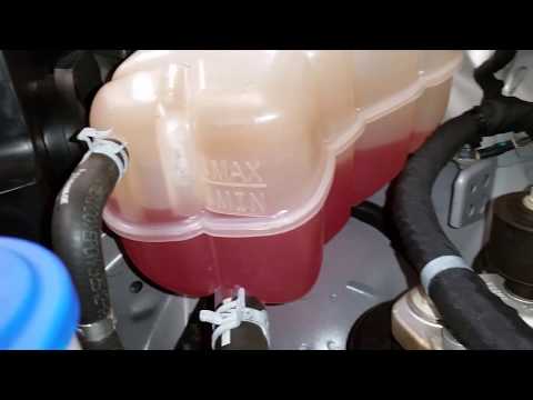 2015, 2016, 2017, 2018 & 2019 Ford Edge - How To Check Coolant Over Flow Bottle Level