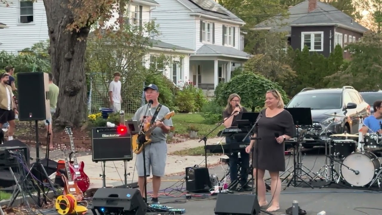 Burnin' Down the House (clip)