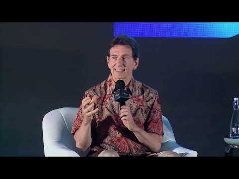 Inside Grab's Playbook for Growth in Uncertain Times | Alex Hungate | AES 2025