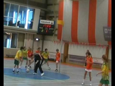 OW C2 - KOAG C1 De vrije bal van KOAG