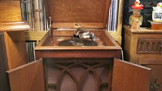 Feudin&#39; &amp; Fightin&#39; Bing Crosby with The Jesters ~ HMV 157 Gramophone ~ Brunswick 78rpm