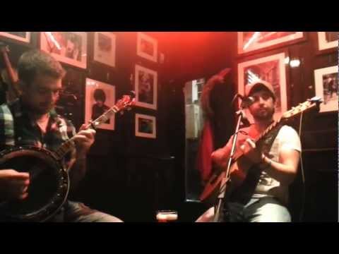 Hot Whiskey - Galway Girl Live @ Temple Bar