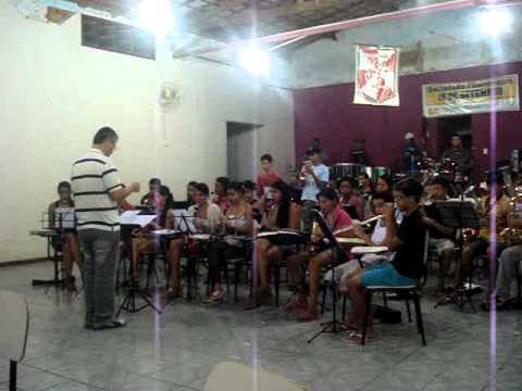 Ensaio da Filarmônica 19 de Setembro de Ibipeba - os os dois rivais.MPG