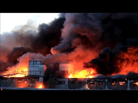 Millionenschaden bei Großbrand in Paderborn am 8. Februar 2016
