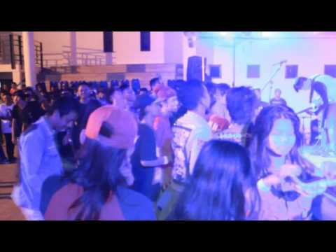 WC UMUM - INTRO PART II & KAMI TAK TAKUT (LIVE)