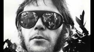 Neil Young solo - Ambulance Blues Live 1974
