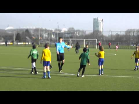 Overtreding DSO op Kobus, maar vrije trap gaat naar DSO.