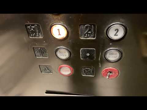 Montgomery Traction Elevators @ Nordstrom Tysons Mall Tysons VA