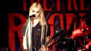 The Pretty Reckless (Taylor Momsen) - "My Medicine" Live - Seattle, WA - 03-17-12