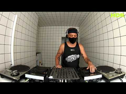 Varvet Showcase - SDX / July 14 / 5pm-6pm