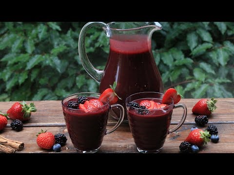Ecuadorian Colada Morada {Spiced berry and purple corn drink}