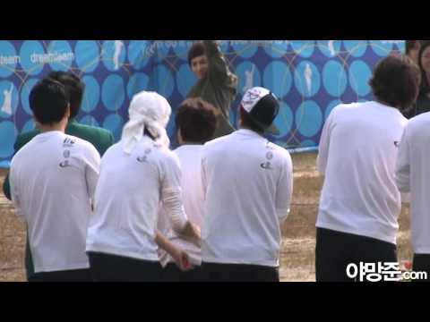 [FANCAM]101017 ZE:A-01(Dongjoon Ver.)
