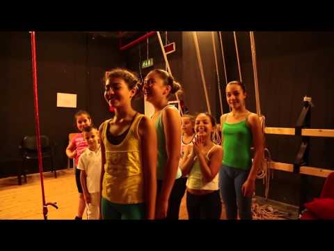 trailer ATTITUDE 2015