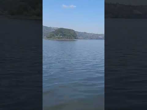 Asi luce lago Suchitlan entre suchitoto y San francisco Lempa El Salvador