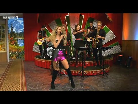 Melissa Naschenweng - Lausbuam Blues (ORF1, Willkommen Österreich 10.11.20)
