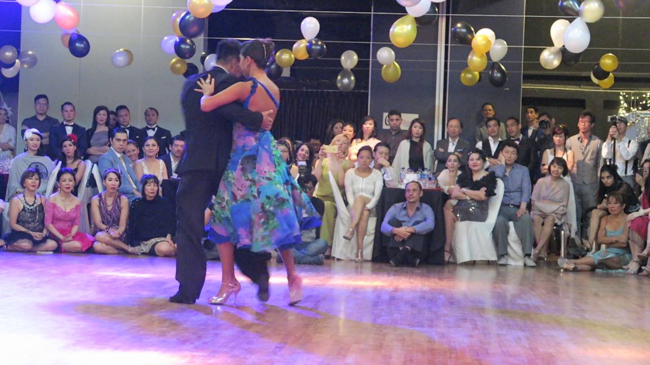 SEBASTIAN ACHAVAL & ROXANA SUAREZ 3/3 at 2016 Singapore International Tango Festival