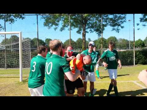 Penaltyshootout Eemdijk 4 - Spakenburg 7 (5-4)