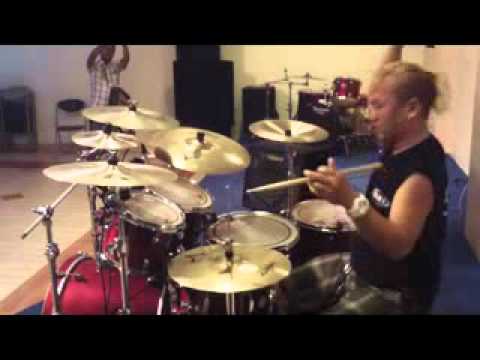 Sandy Andarusman PasBand Mapex drummer.mp4