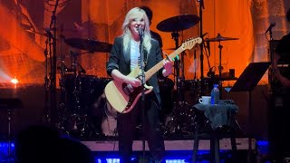 Liz Phair performing Never Said (w/ an intro about life lessons) in Los Angeles - November 10, 2023