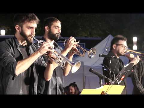 NG2 - QUITEMONOS LA ROPA