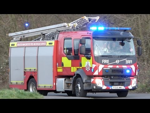 *TWO TONES* Ashton Pump Turnout - Greater Manchester Fire And Rescue Service