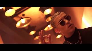 Bad Bunny  - Dime Que Esperas - video