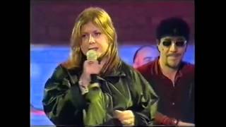 Kirsty MacColl  - Mambo De La Luna live in Dublin (1999 )