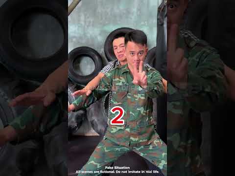 Safety Skills When Held From Behind[4214][THAO SELF DEFENSE] #vothuat #kungfu #martialarts #shorts
