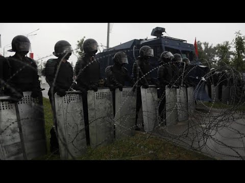 بيلاروسيا اعتقال أكثر من 600 محتجا خلال مظاهرة حاشدة للمعارضة