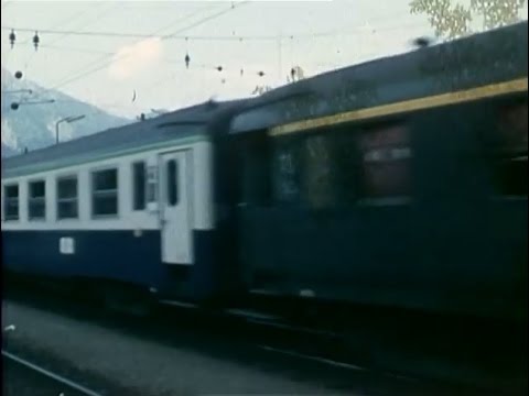 15. August 1982: Abfahrt Ex 468 ARLBERG-EXPRESS Wien-Paris in Innsbruck mit bunter Wagenmischung