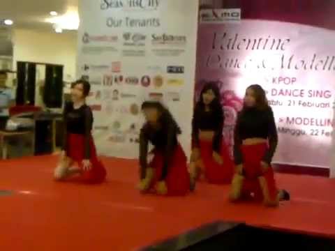 Girl's Day Intro Something Darling Dance Cover by Babys Day