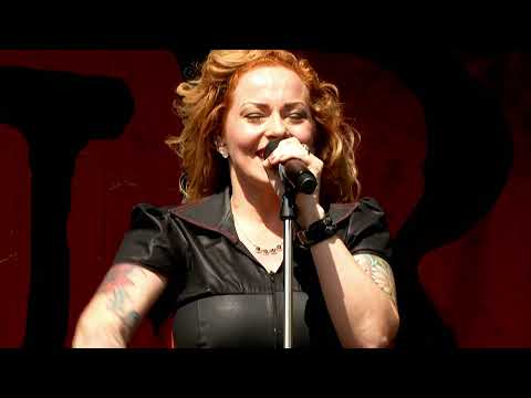 VuuR - Days Go By - London live Masters of Rock (2017)