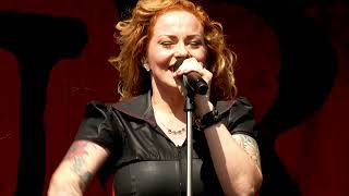 VuuR - Days Go By - London live Masters of Rock (2017)