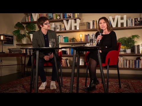 Přehrát video: In Conversation With… Zhanna Nemtsova