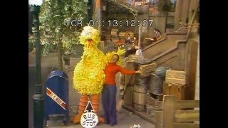 Sesame Street - Walkin&#39; Down My Street - Big Bird and Olivia (1977)